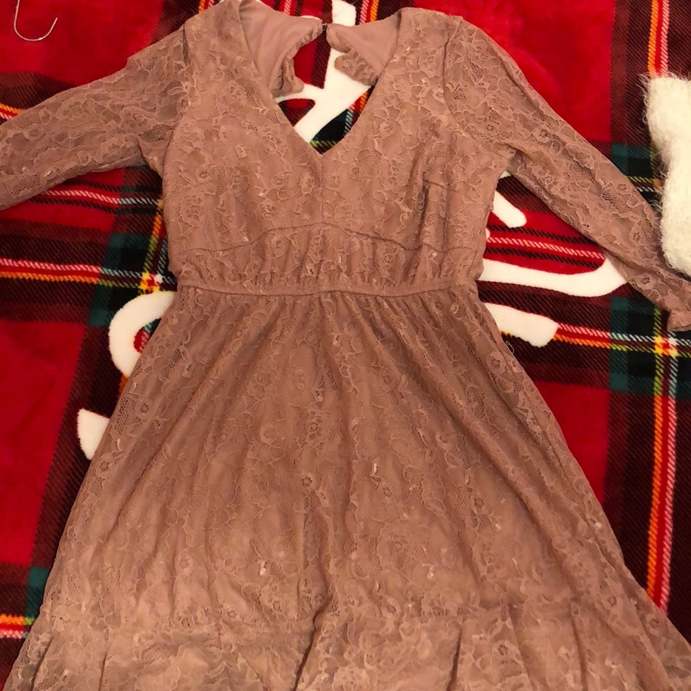 Lace pink mini dress